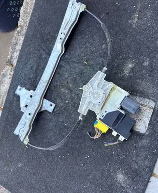 Citroen C4 I Front door window regulator with motor 997832101 7746004801 25114641