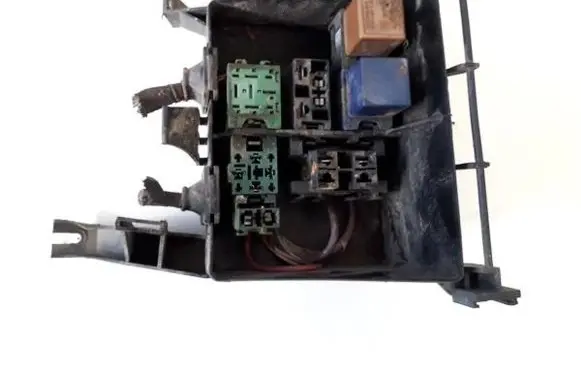 Ford Mondeo MK I Fuse box set 90491314
