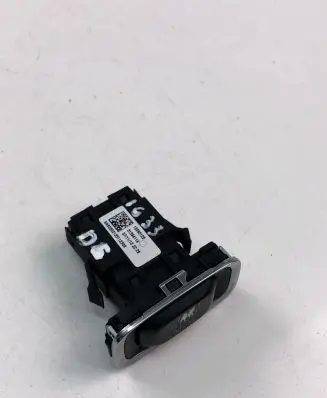 Volvo V40 Engine start stop button switch 31394114