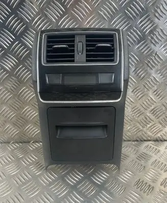 Skoda Superb B8 (3V) Clock 3V0919201