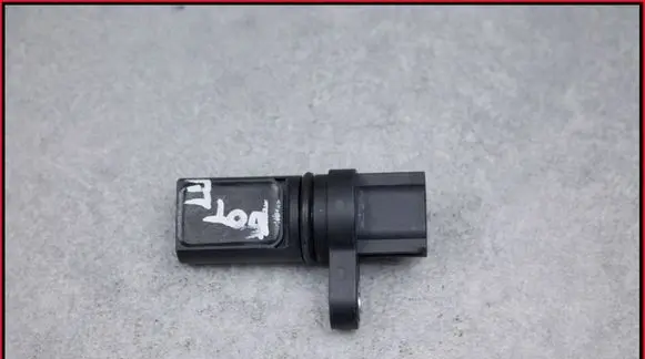 Nissan Note (E11) Camshaft speed sensor SGVB000 7413B5 A29640