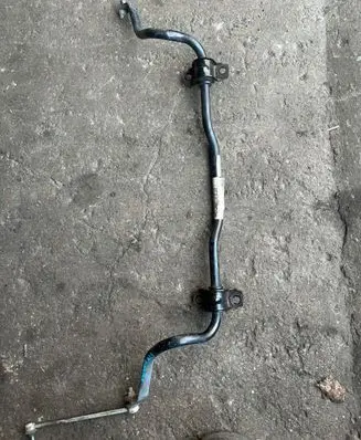 Ford Focus Front anti-roll bar/sway bar BV615482BAB