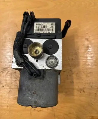 Audi A4 S4 B5 8D ABS Pump 0273004281 082814 02386