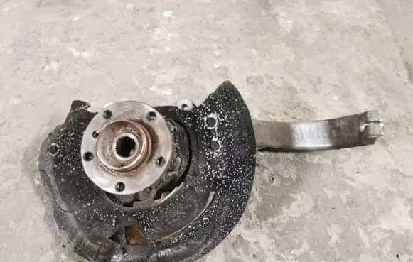 BMW X5 E70 Front wheel hub 6773784