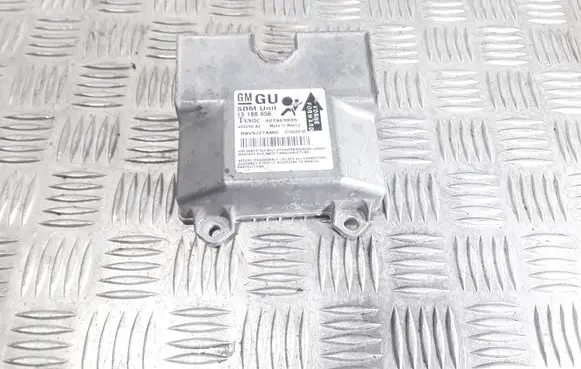 Opel Zafira B Airbag control unit/module 327963935 13188856