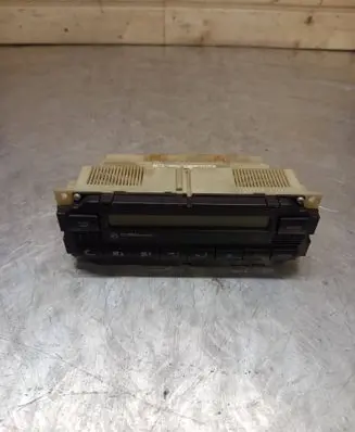 Volkswagen PASSAT B5 Climate control unit 5HB00761700 1J1907044