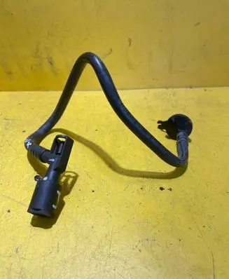 Volkswagen PASSAT B6 Vacuum line/pipe/hose 96448219