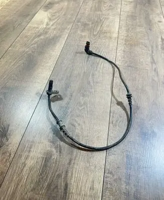Mercedes-Benz E C207 W207 ABS brake wheel speed sensor A2075400017