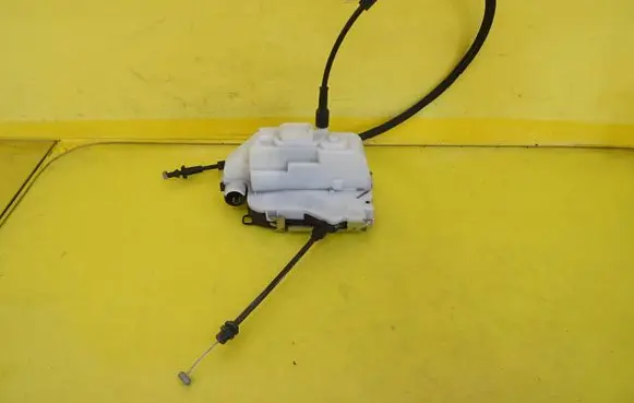 Front door lock