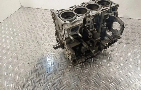 Toyota Corolla Verso AR10 Engine block 114000R020