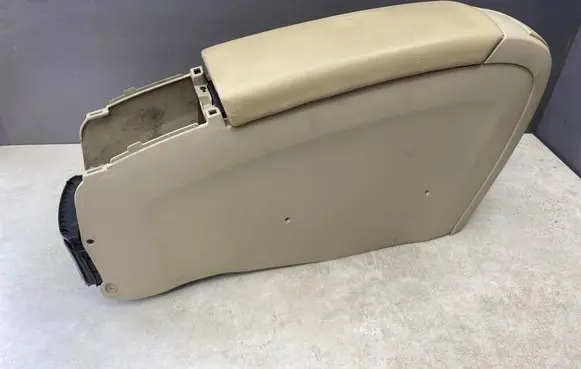 Toyota Prius (XW20) Armrest 5890147030 5891247020