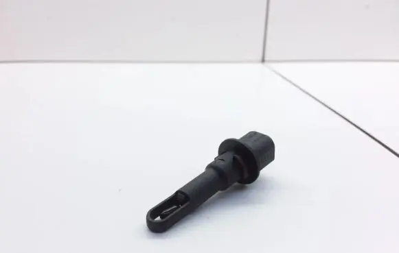 Opel Insignia A Oil temperature sensor 52426154 10115