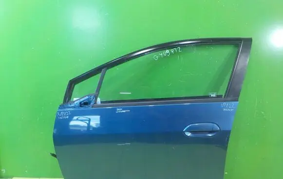 Honda Insight Front door PRZOD UP122