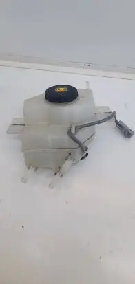 Brake fluid reservoir