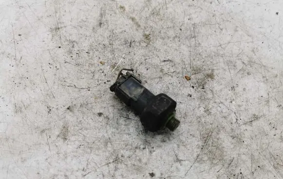 BMW 3 E46 Air conditioning (A/C) pressure sensor NOCODE