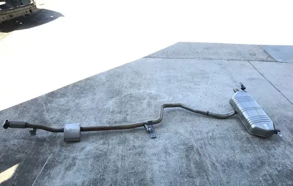Mercedes-Benz GLA H247 Muffler/silencer A2474914600 A2474912400