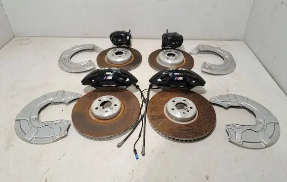 BMW X7 G07 Brake discs and calipers set 6887397 6887398