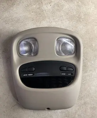Jeep Cherokee III KJ Front seat light 04760761BG VH8644047DF