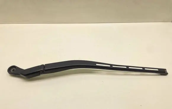 Audi A4 S4 B7 8E 8H Front wiper blade arm 8E1755408C