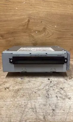 Volvo S40 Radio/CD/DVD/GPS head unit 31285448 31285535AA