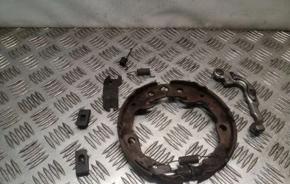 Nissan Juke I F15 Other handbrake/parking brake parts 