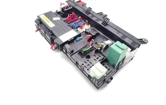 Land Rover Range Rover L322 Fuse module 8380409