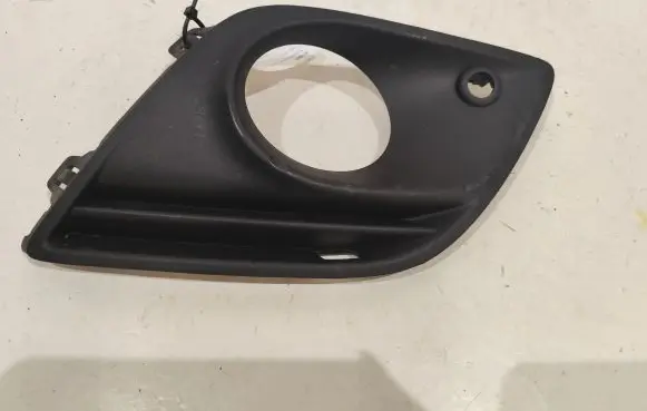 Volvo XC60 Front fog light trim/grill 30763417