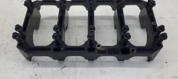 Audi Q7 4L Crankshaft Holder 057103041G