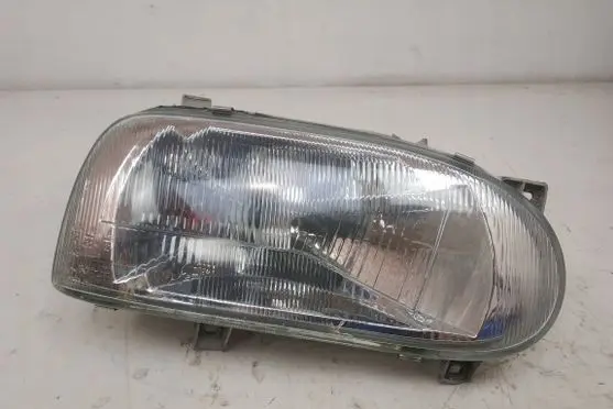 Volkswagen Golf III Headlight/headlamp 704-H082
