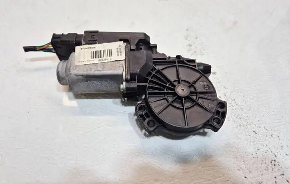 KIA Sportage Front door window regulator motor 402395C