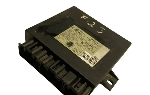 Ford Focus Comfort/convenience module 98AG15K600EB 5WK47220B
