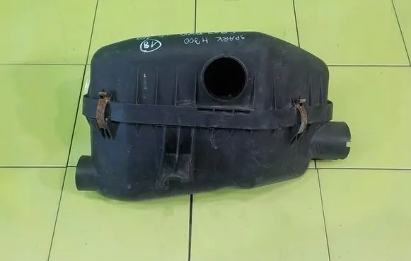 Chevrolet Spark Air filter box 96827721