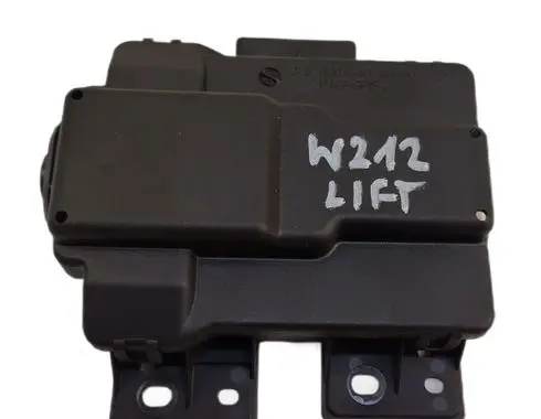 Mercedes-Benz E W212 Battery relay fuse A0005406050