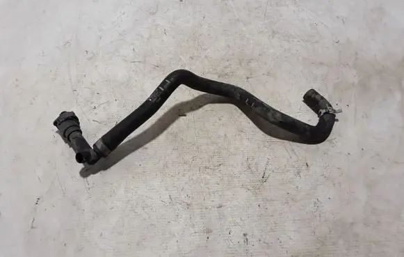 Volvo XC60 Engine coolant pipe/hose 31338301