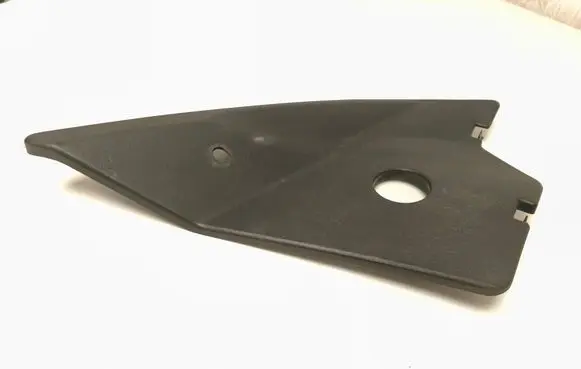 Engine bonnet/hood lock trim molding