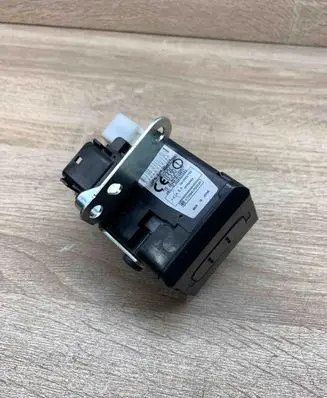 Toyota Corolla Verso AR10 Ignition lock 626399000