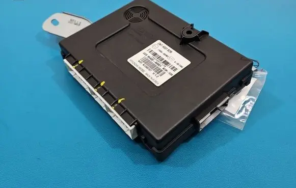 Hyundai i30 Central body control module 95400A6001 IMPRK1567936