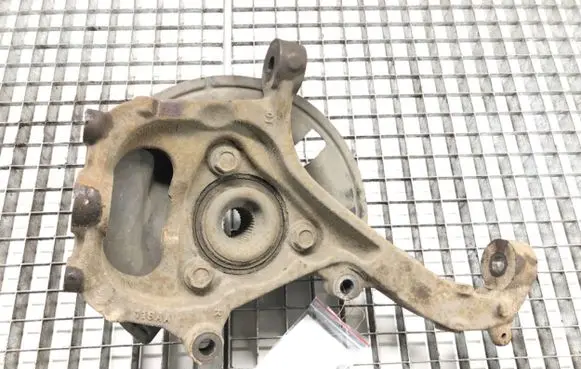 Dodge Dakota Front wheel hub spindle knuckle