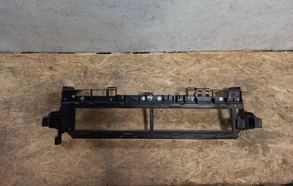 Audi A5 Intercooler air guide/duct channel 8b3807771f