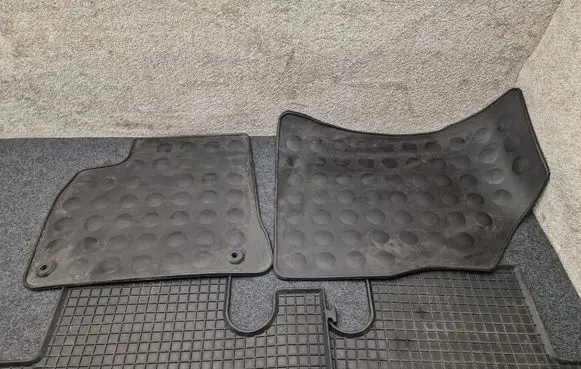 Peugeot 3008 I Car floor mat set 