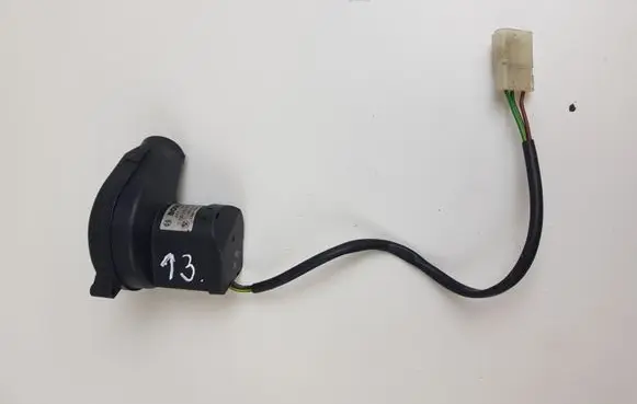 BMW 5 E39 Engine control unit/module fan 0130002831