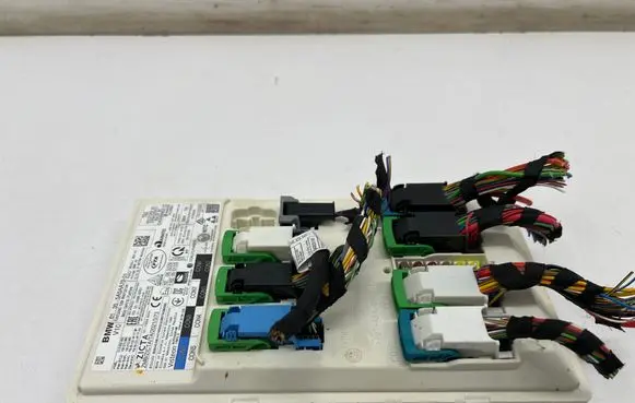 BMW 2 Active Tourer U06 Central body control module 5A5AA70
