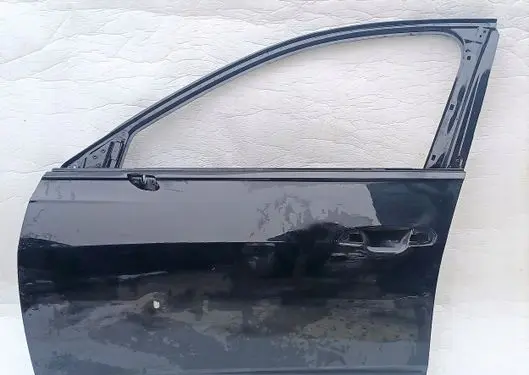 Audi A6 S6 C8 4K Front door