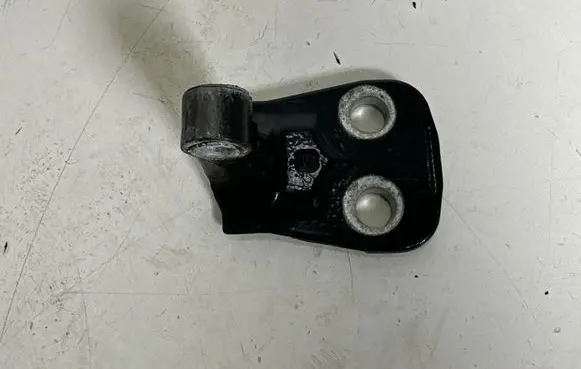 Land Rover Discovery 4 - LR4 Rear door upper hinge 4H32268