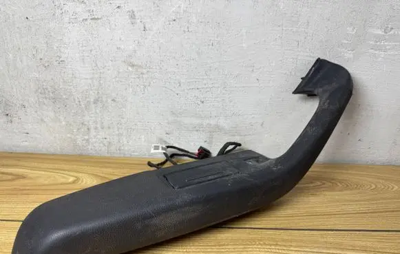 Audi A6 S6 C6 4F Rear door handle trim 4F0868393