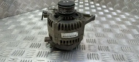 KIA Sportage Generator/alternator 373002A700