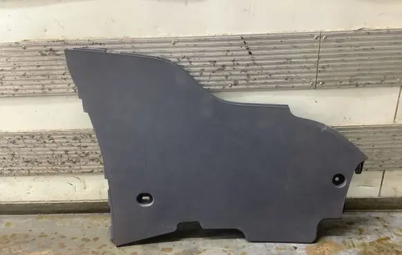 Chevrolet Bolt Centre console side trim front 42593025 15113082 T11084