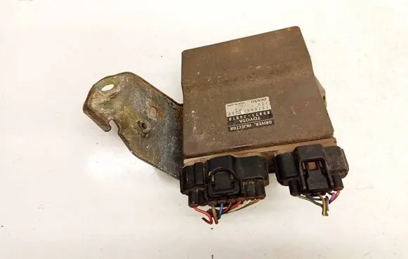 Toyota Avensis Verso Fuel injection control unit/module 8987126010