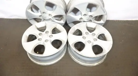 KIA Venga R16 alloy rim 
