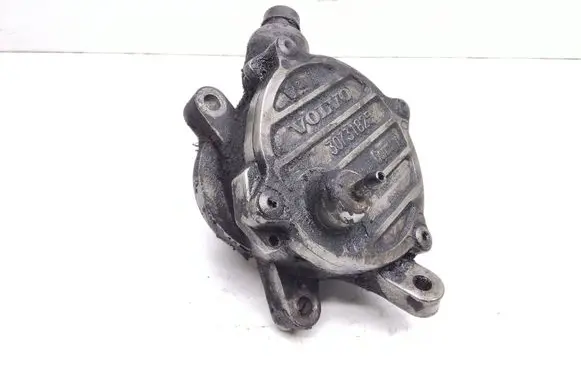 Volvo V70 Vacuum pump 30731825